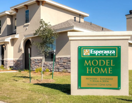 Esperanza sign 